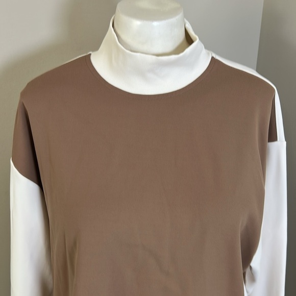 Athleta Venice Block Sweatshirt Shirt Beige Crop Funnel Neck Wicking UPF Sz S - Picture 4 of 10